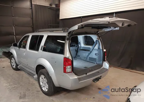 2010 Nissan Pathfinder Se from USA, damaged, VIN 5N1AR1NB8AC619368